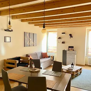 Apartament House Of Artist, Bergamo